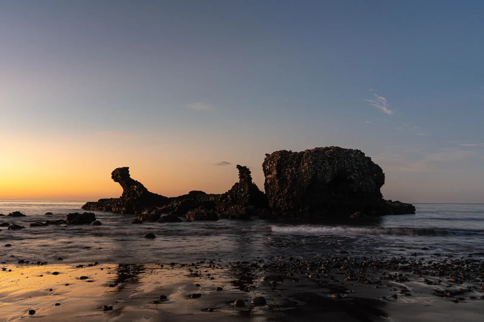 Playa El Tunco · Surf City, La Libertad