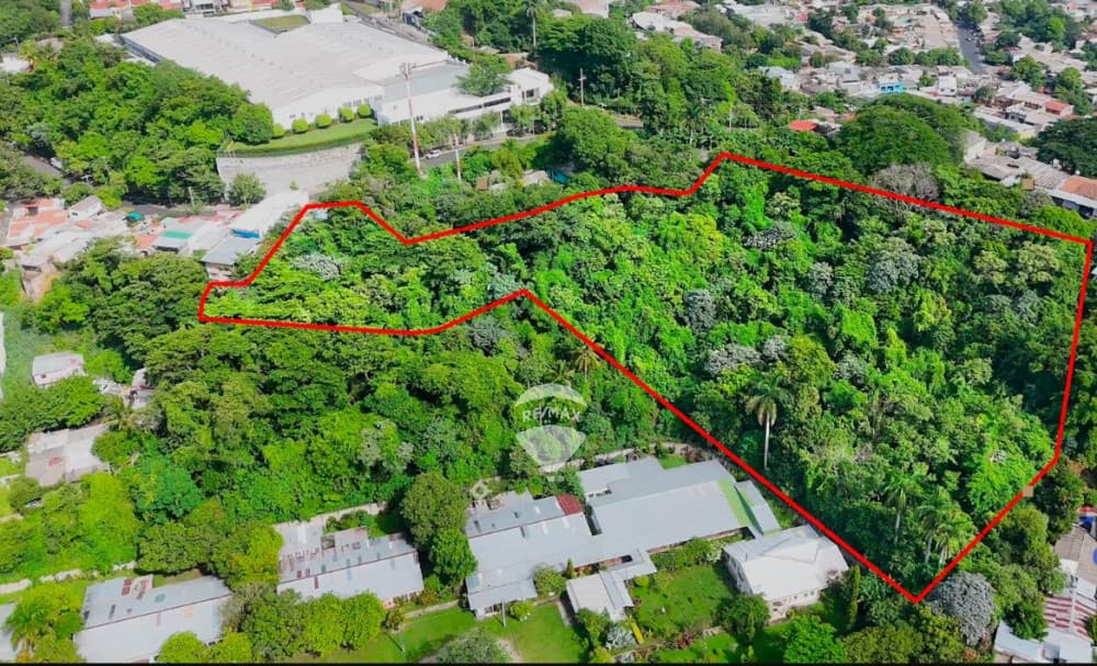 TERRENO 15,000V² EN VENTA EN COLONIA VISTA HERMOSA