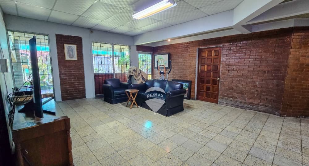 CASA EN VENTA ALTAMIRA
