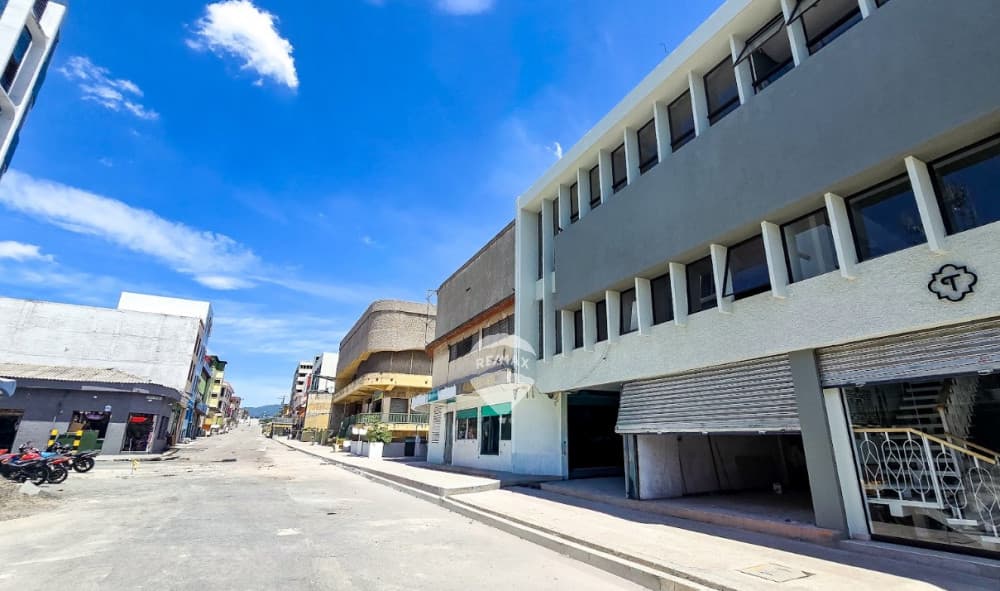 INMUEBLE COMERCIAL CENTRO HISTÓRICO SAN SALVADOR