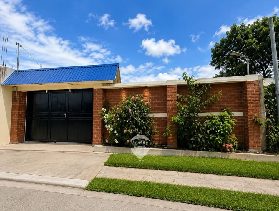 QUINTA VACACIONAL EN VENTA EN SAN JOSÉ DE LA MAJADA JUAYUA
