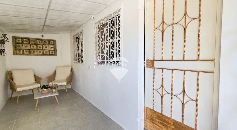 VENTA DE CASA EN COMPLEJO ALTAVISTA