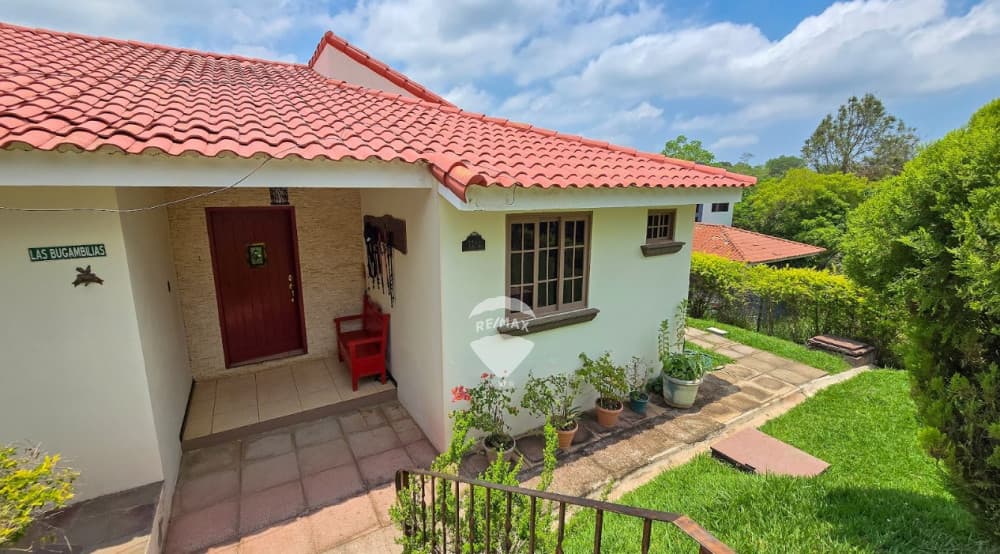 CASA EN VENTA QUINTAS DE LA HACIENDA SAN JOSE VILLA NUEVA