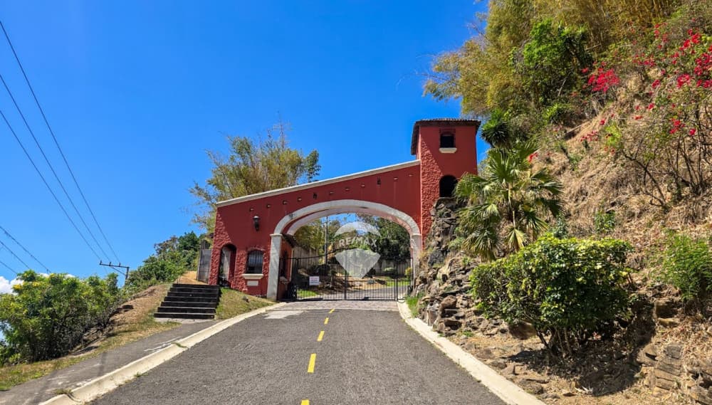 Terreno en venta - Residencial El Cortijo La Libertad
