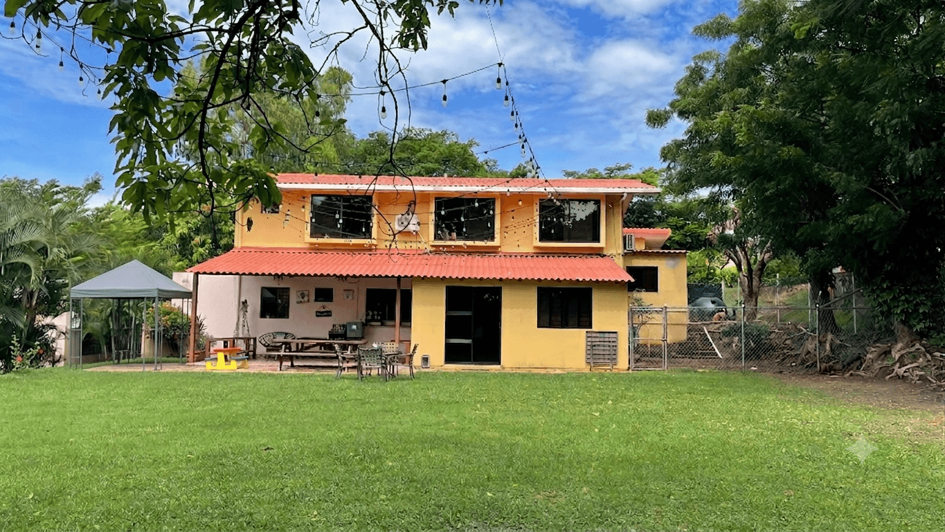 Vive rodeado de naturaleza, sin renunciar al lujo — Quintas Recreativas La Hacienda